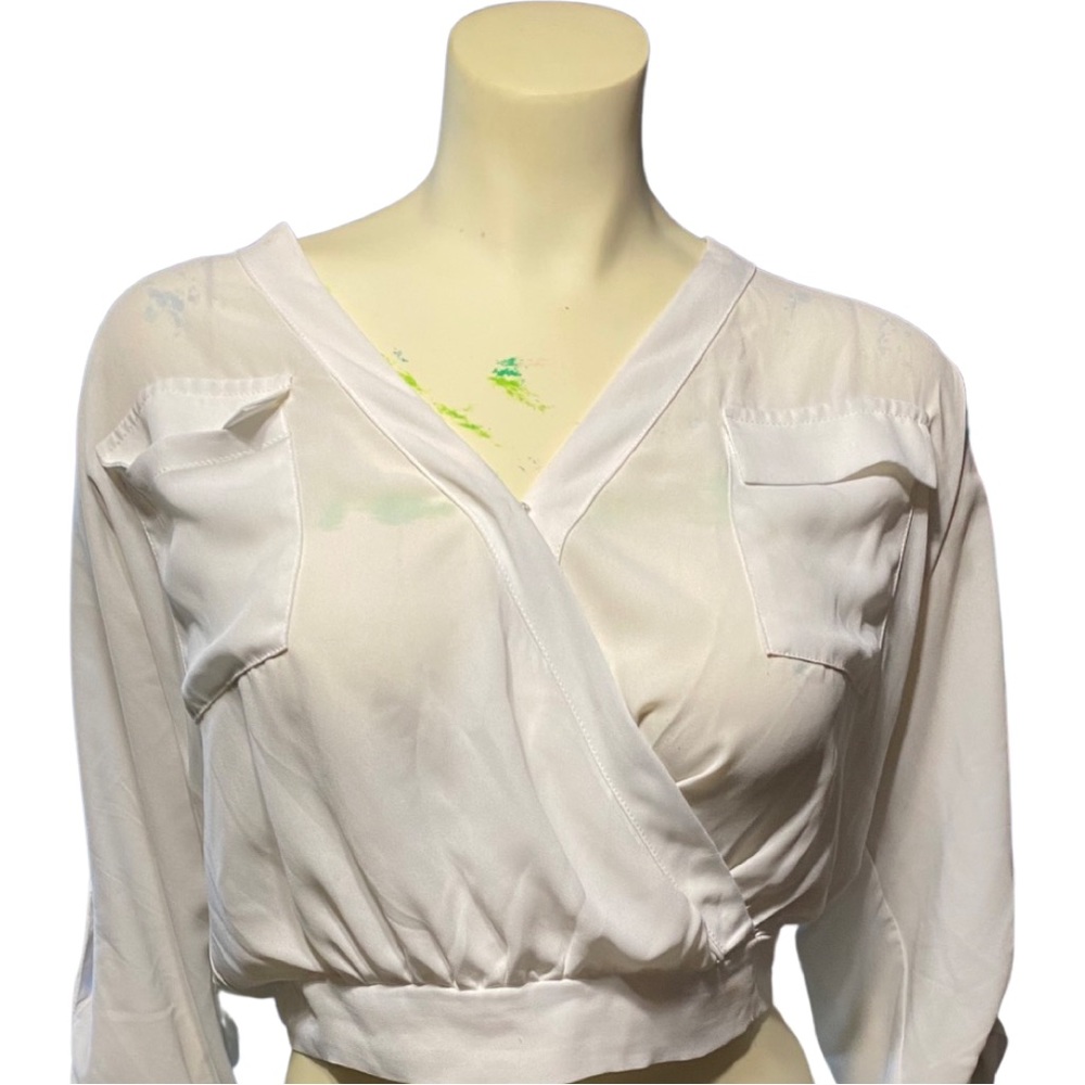 Gabrielle Union chiffon white cropped utility shirt 3/4 sleeves